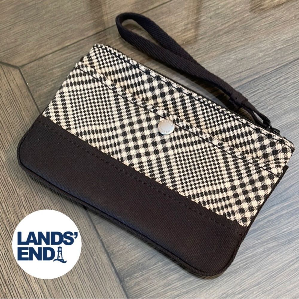 Lands’ End Canvas Zipper Pouch - Wristlet Black & White Plaid